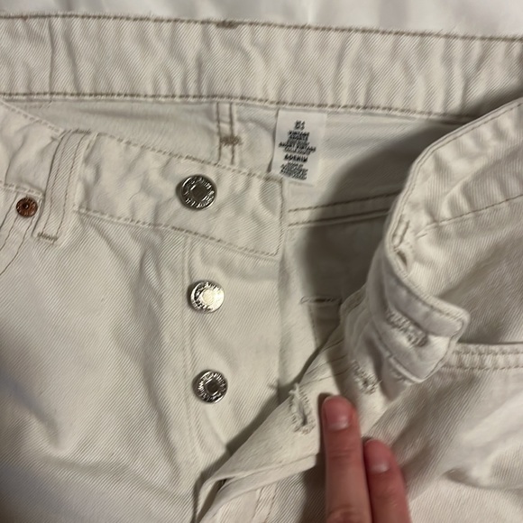 White distressed jean shorts. - Picture 2 of 3